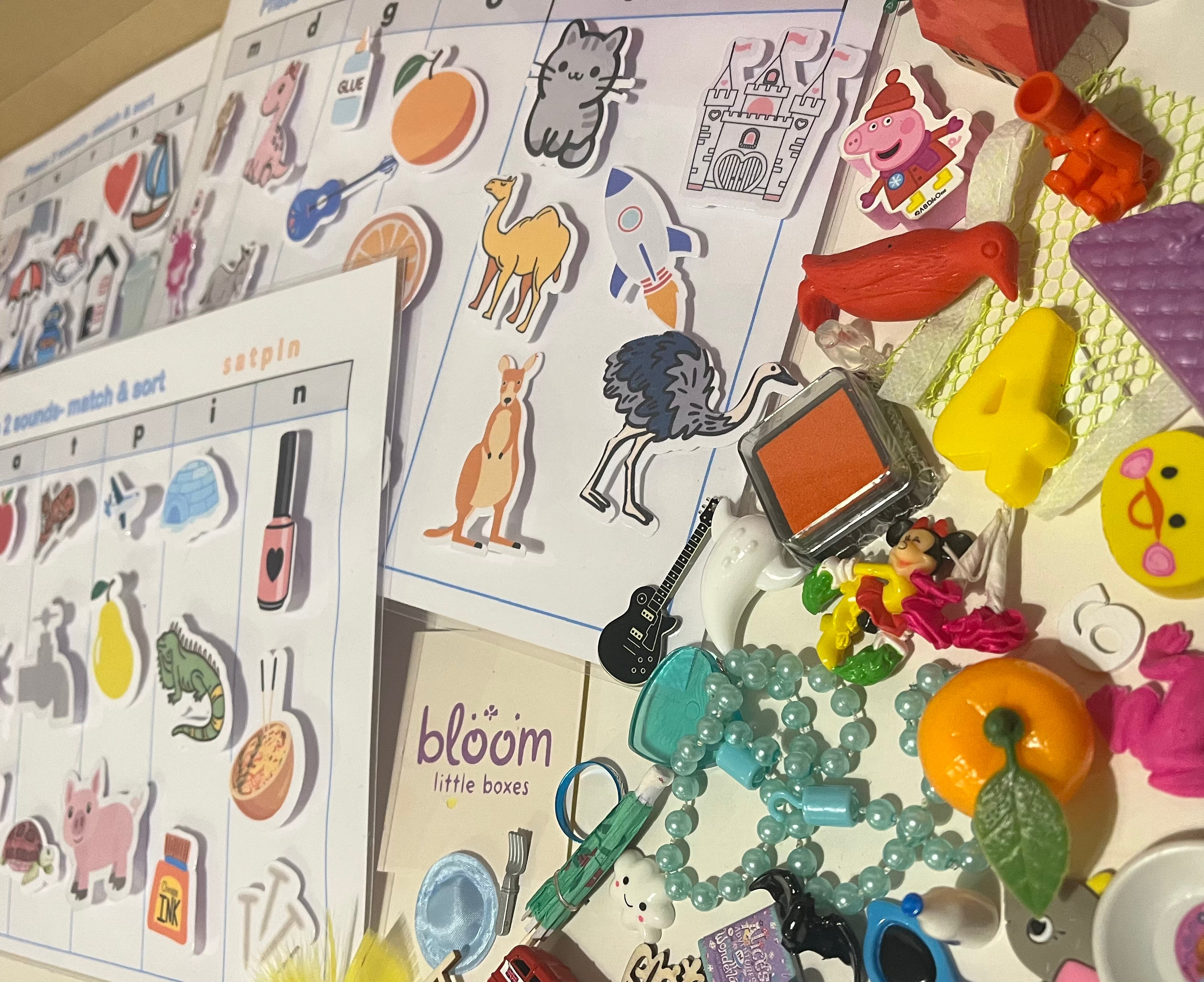 Phonics Fun Box Phase 2 Initial Sounds